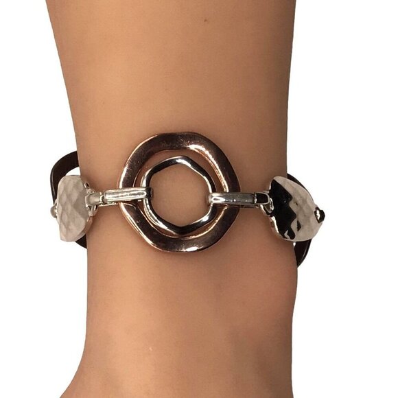 Nine West Bracelet Toggle Closure Two Tone Silver Copper Tone - Picture 2 of 2